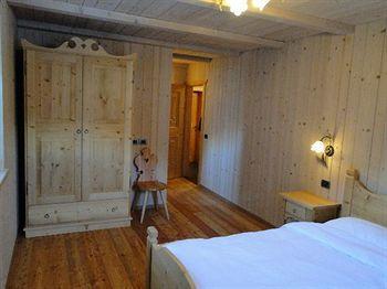 Chalet Val Di Hotel Rabbi